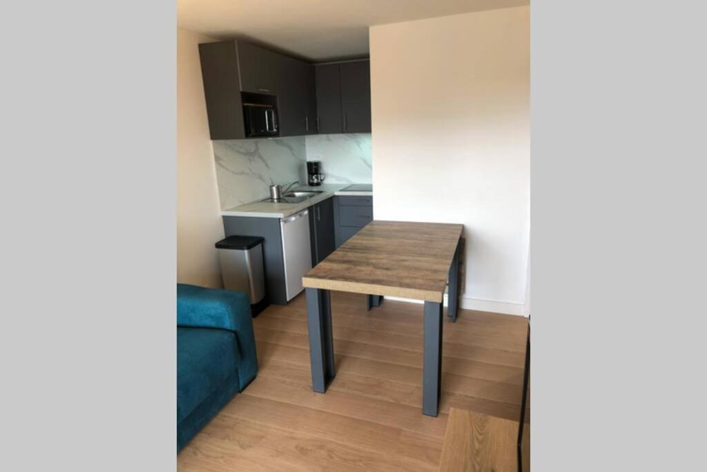 Appartement En Bord De Mer Sète Esterno foto