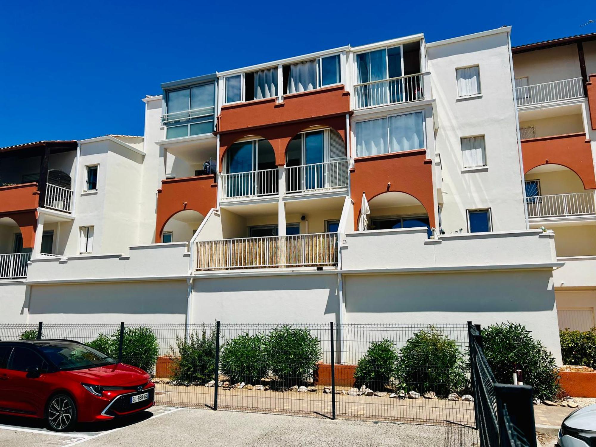 Appartement En Bord De Mer Sète Esterno foto
